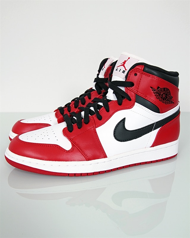 Nike Air Jordan 1 Retro 332550-163