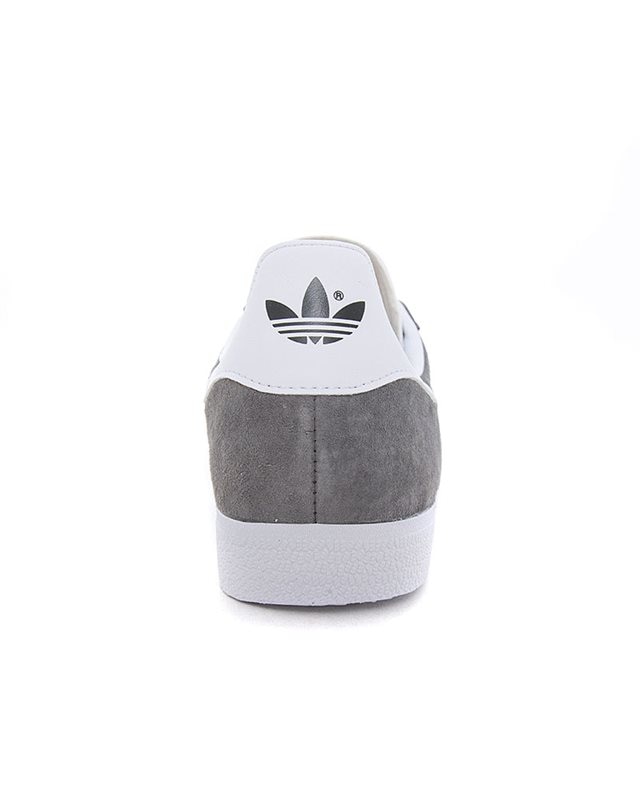 Adidas originals gazelle clearance primeknit trainers in grey