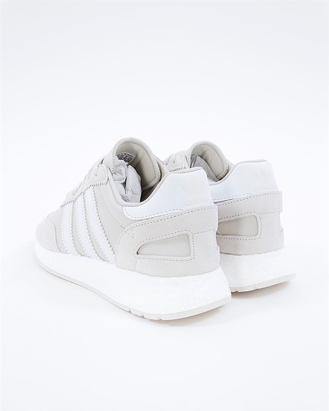 Bd7799 adidas on sale