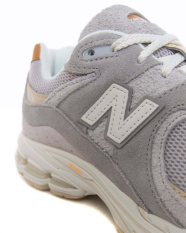 New Balance 2002R | M2002RSB | Grå | Sneakers | Skor | Footish