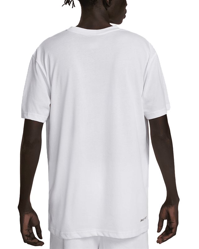 Nike utility hotsell t shirt