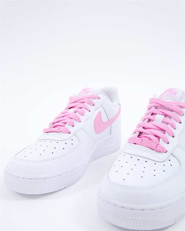 Nike Air Force 1 07 ESS Women's Sneakers White BV1980-100
