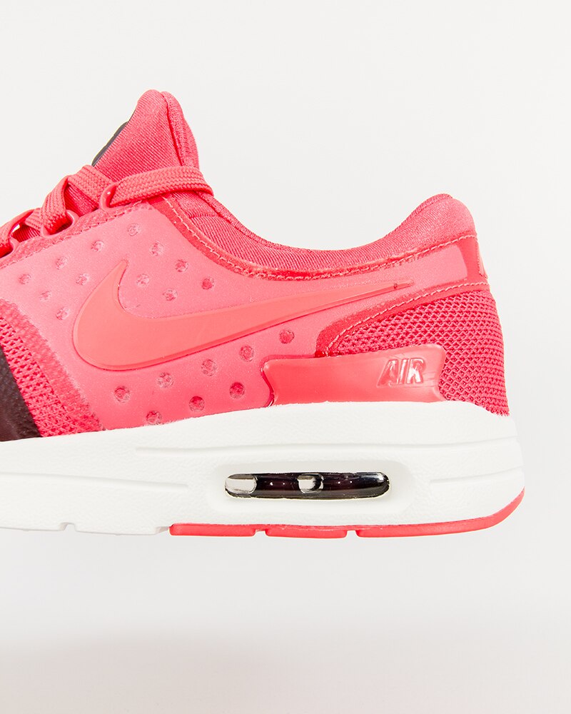 nike wmns air max zero